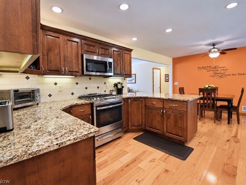 2316 Green Ridge Drive, Wickliffe, OH 44092 Photo 20