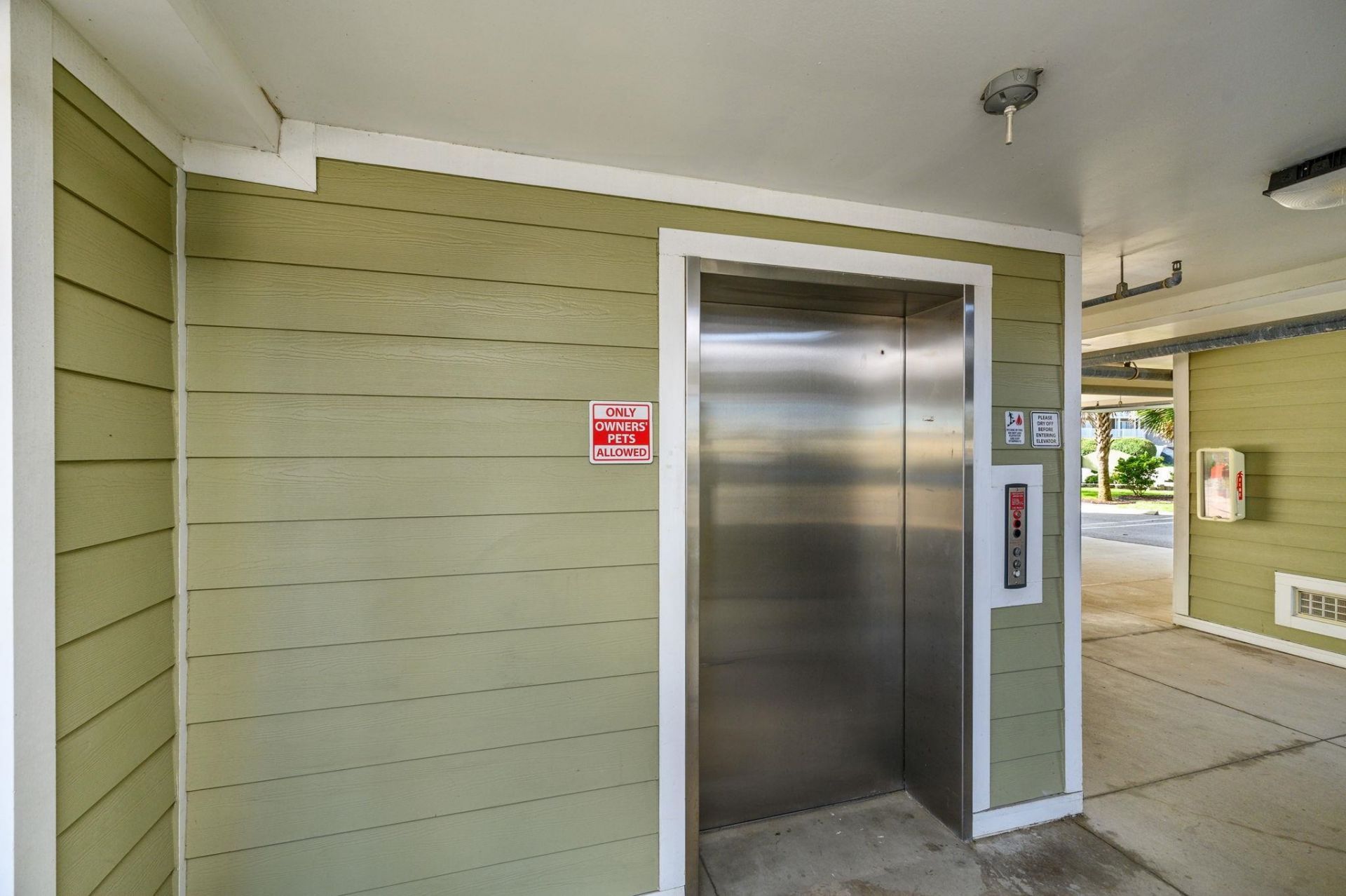 4901 N Ocean Blvd. Photo 19
