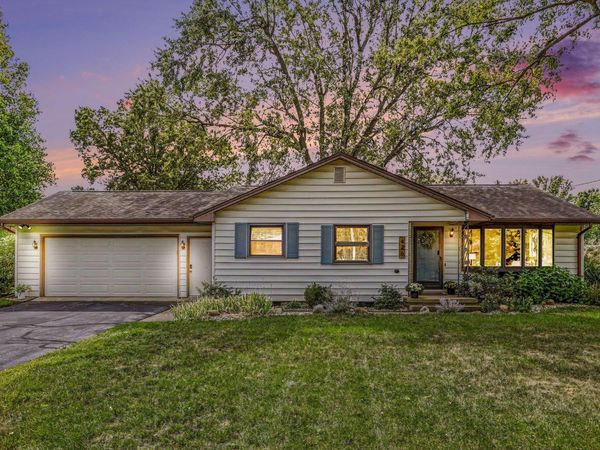 426 Larkspur Avenue, Portage, MI 49002