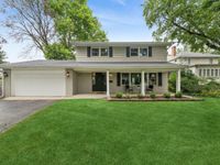 117 E Madison Avenue, Wheaton, IL 60187 primary photo
