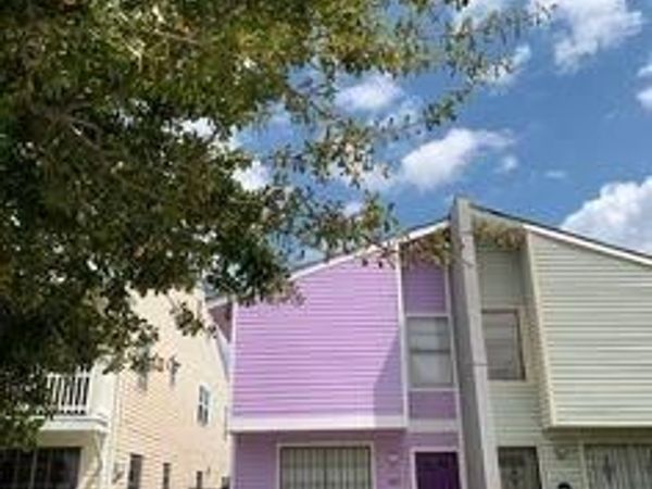 1827 8TH Street, New Orleans, LA 70115