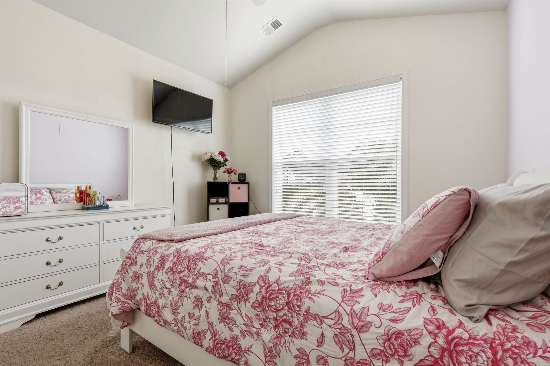 396 Firenze Loop Photo 19