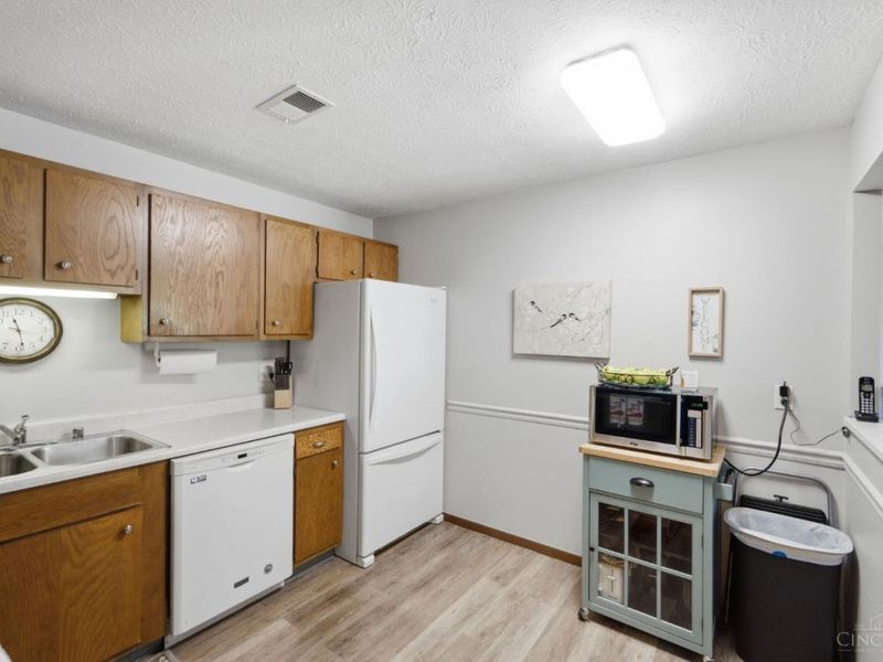 7233 Creekview Drive, Unit 7, Colerain Township, OH 45247 Photo 20