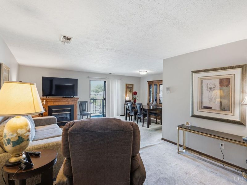 7233 Creekview Drive, Unit 7, Colerain Township, OH 45247 Photo 7