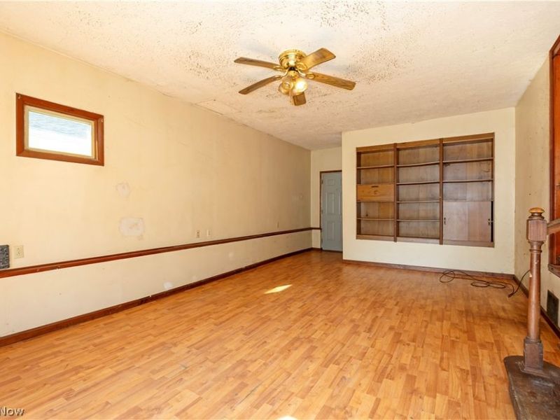 211 S Elm Street, Orrville, OH 44667 Photo 4