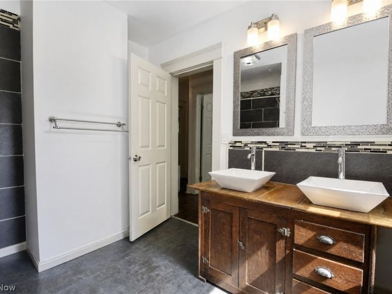 3186 Oak Road, Cleveland Heights, OH 44118 Photo 26