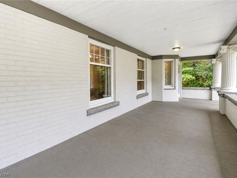 3186 Oak Road, Cleveland Heights, OH 44118 Photo 4