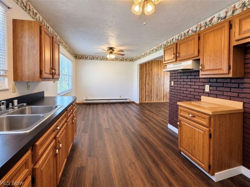 9841 Short Drive, Windham, OH 44288 Photo 10