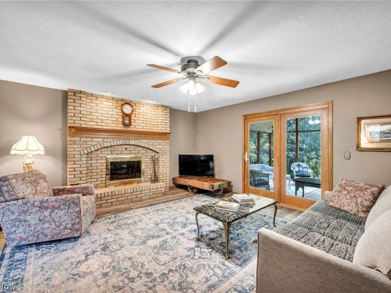 14042 Crystal Creek Drive, Strongsville, OH 44149 Photo 11