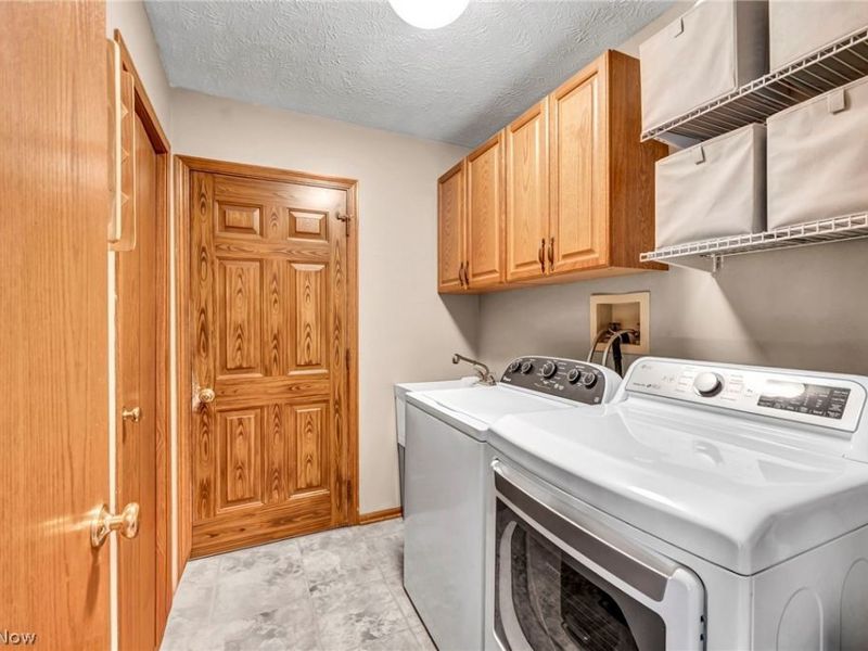 14042 Crystal Creek Drive, Strongsville, OH 44149 Photo 17