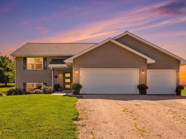 1617 86th Avenue, Hammond, WI 54015