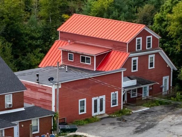 36 King Square, Whitefield, NH 03598