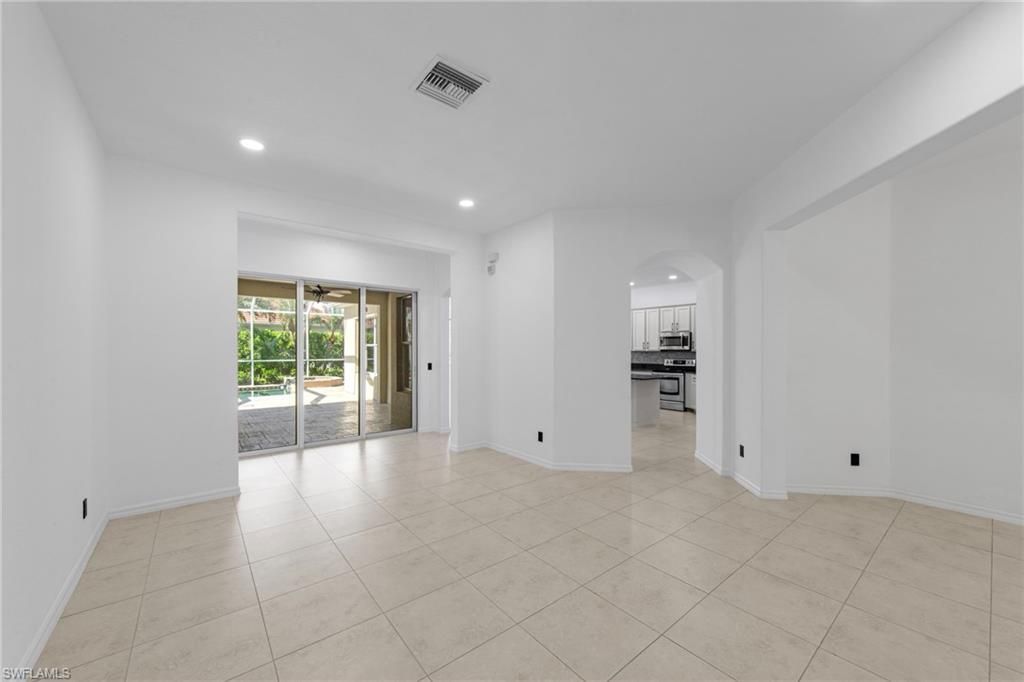 2628 Fairmont Cove Ct, Cape Coral, FL 33991 Photo