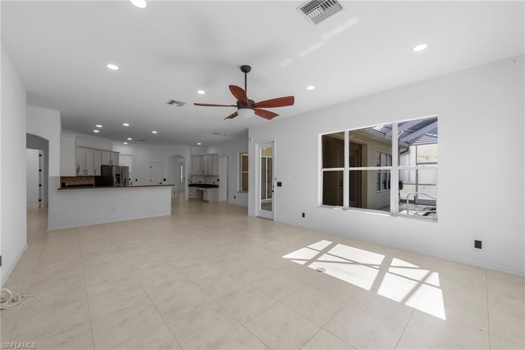 2628 Fairmont Cove Ct, Cape Coral, FL 33991 Photo
