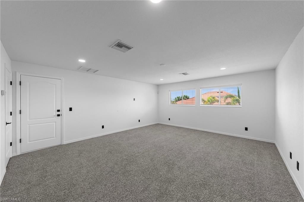 2628 Fairmont Cove Ct, Cape Coral, FL 33991 Photo