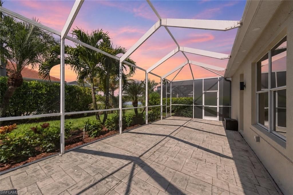 2628 Fairmont Cove Ct, Cape Coral, FL 33991 Photo