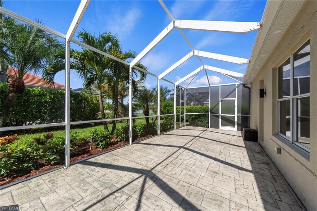 2628 Fairmont Cove Ct, Cape Coral, FL 33991 Photo