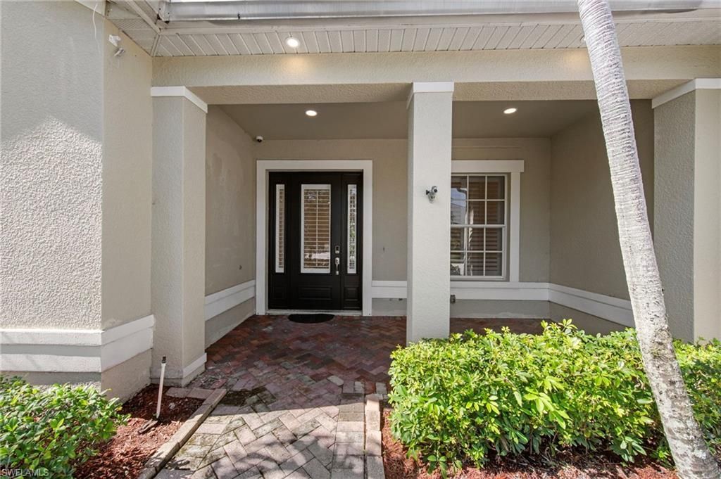 2628 Fairmont Cove Ct, Cape Coral, FL 33991 Photo