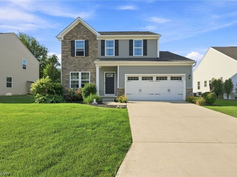 8740 Summer Wind Lane, Mentor, OH 44060 Photo 1
