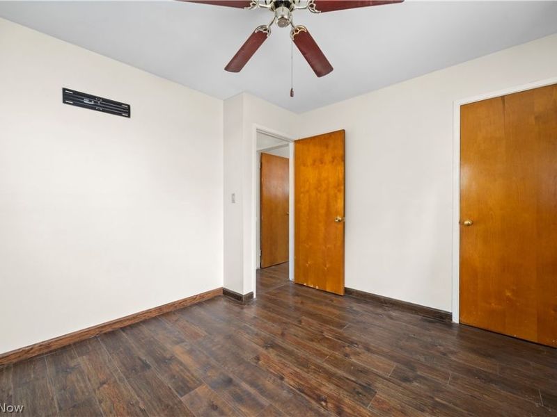369 White Oak Drive, Elyria, OH 44035 Photo 18
