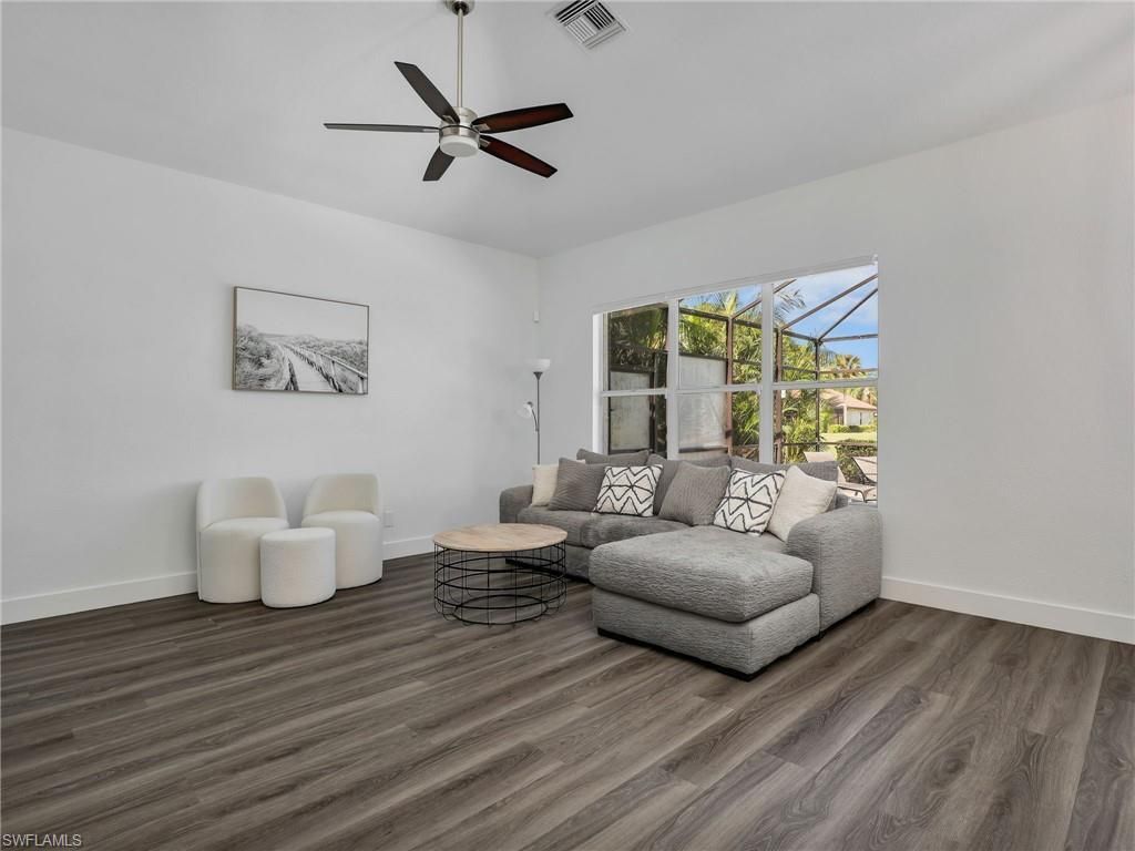 8983 Mustang Island Cir, Naples, FL 34113 Photo