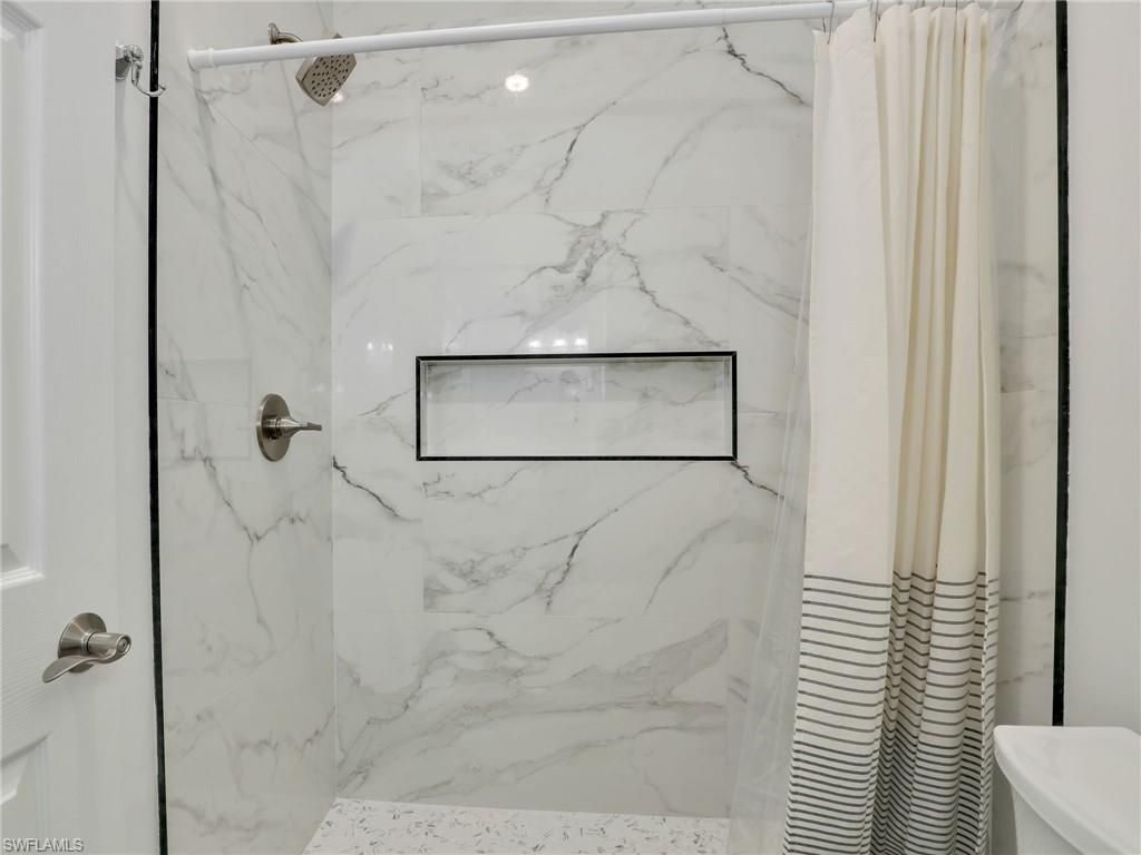 8983 Mustang Island Cir, Naples, FL 34113 Photo