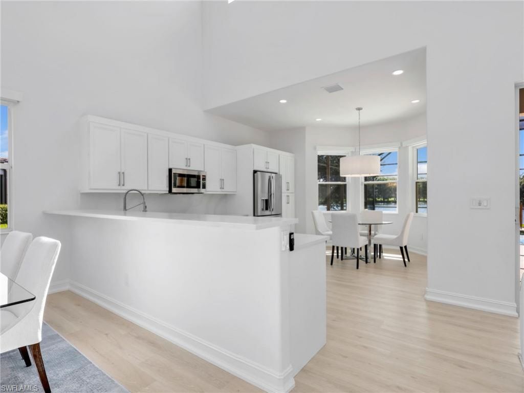 6172 Dogleg Dr, Naples, FL 34113 Photo