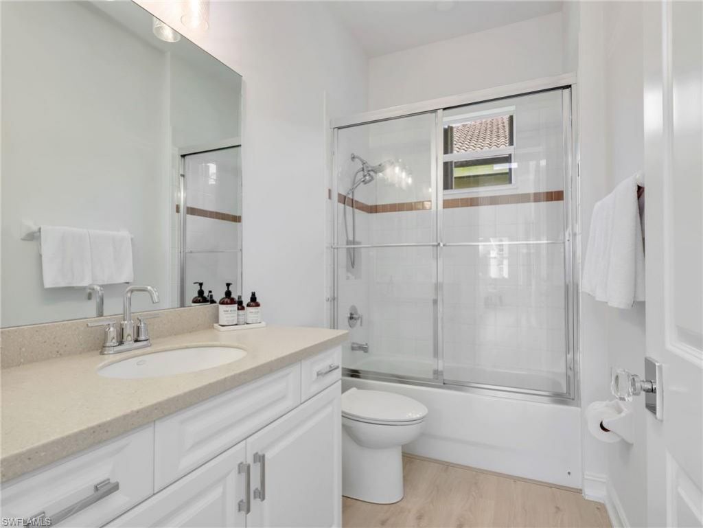 6172 Dogleg Dr, Naples, FL 34113 Photo