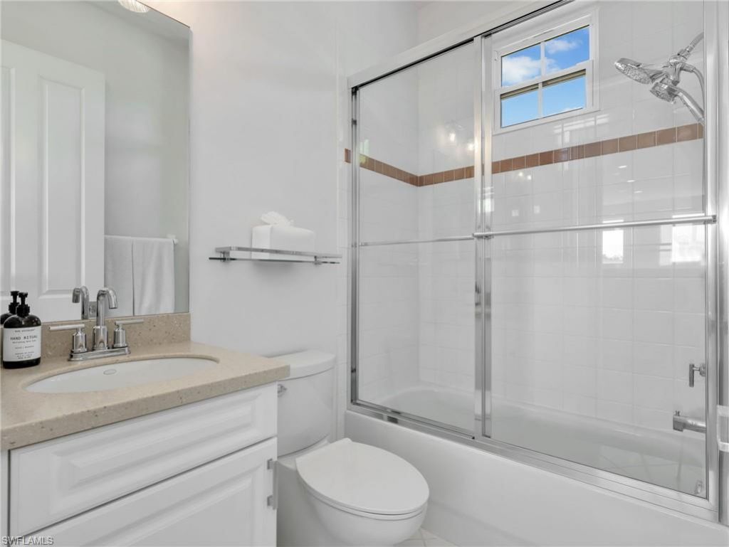 6172 Dogleg Dr, Naples, FL 34113 Photo