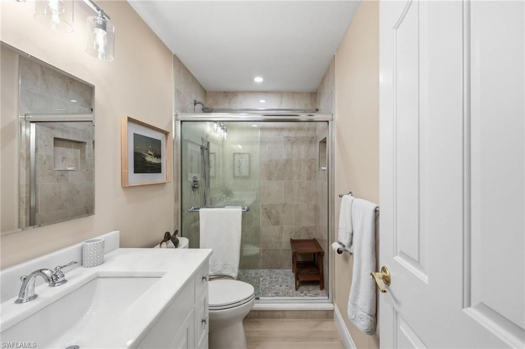 6260 Bellerive Ave, Unit 407, Naples, FL 34119 Photo