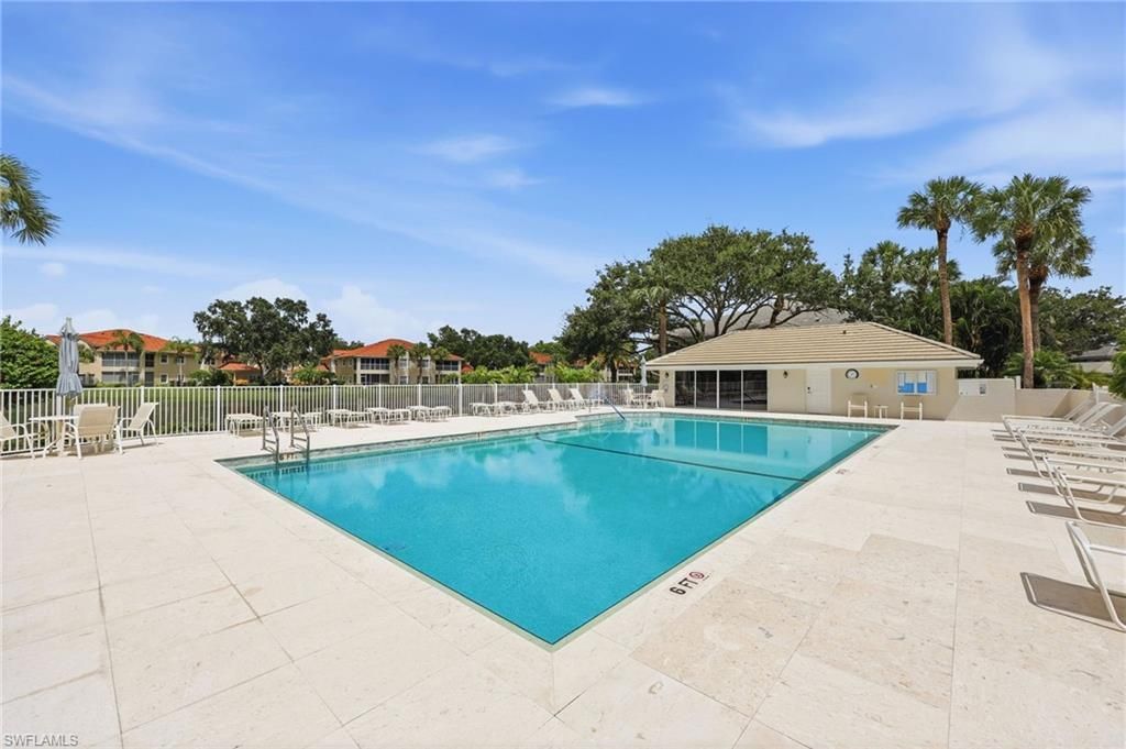 6260 Bellerive Ave, Unit 407, Naples, FL 34119 Photo