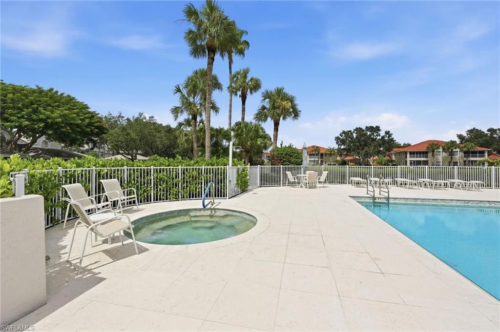 6260 Bellerive Ave, Unit 407, Naples, FL 34119 Photo
