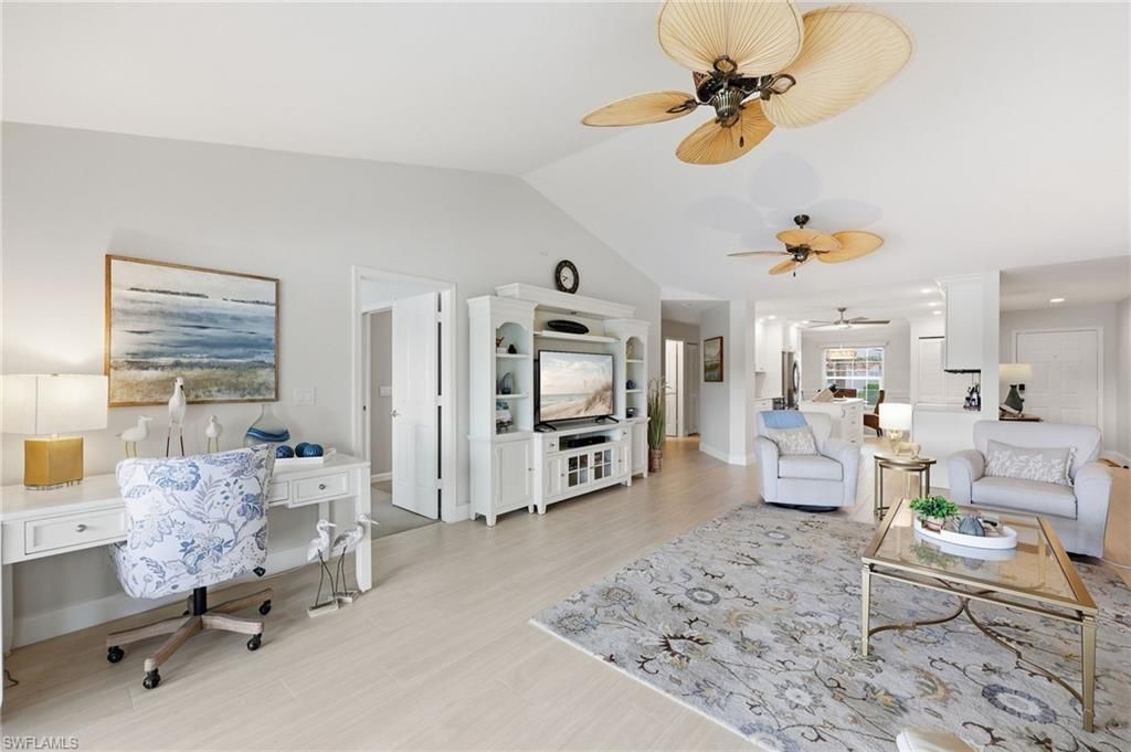 6260 Bellerive Ave, Unit 407, Naples, FL 34119 Photo