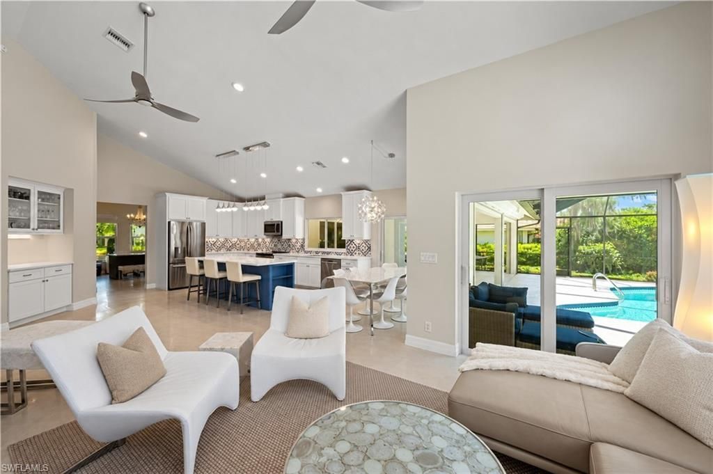 2114 Imperial Golf Course Blvd, Naples, FL 34110 Photo