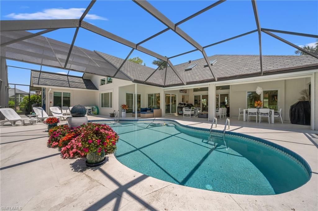 2114 Imperial Golf Course Blvd, Naples, FL 34110 Photo