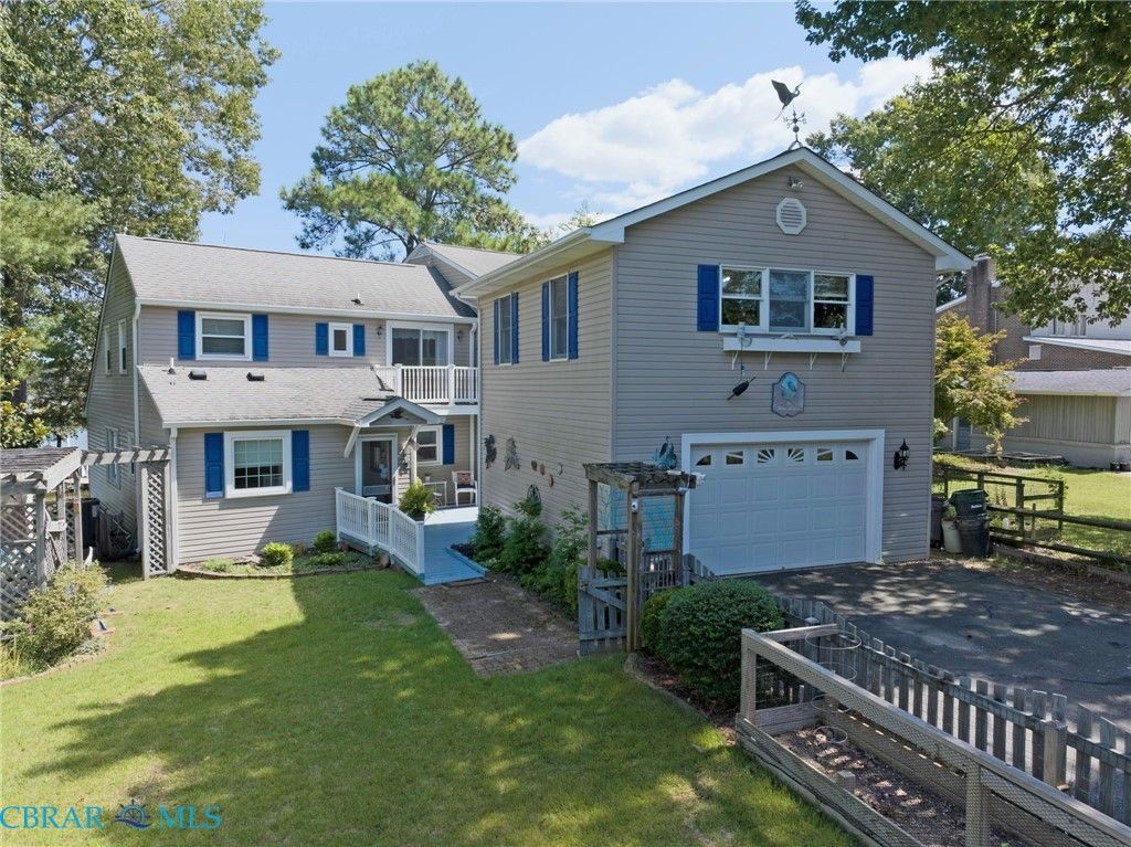 292 Sea Horse Drive, Colonial Beach, VA 22443 Main Photo
