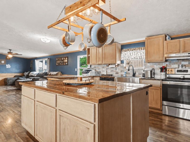 33175 Fields Road, Richwood, OH 43344 Photo 14