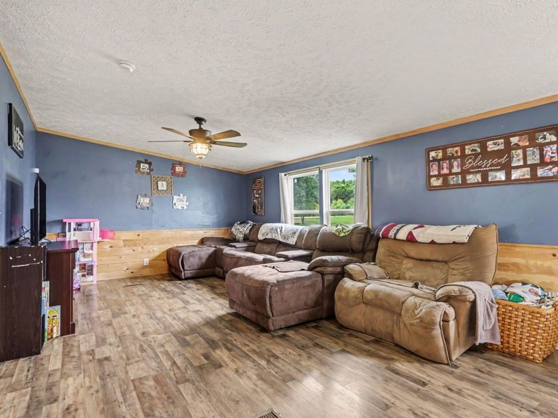 33175 Fields Road, Richwood, OH 43344 Photo 5