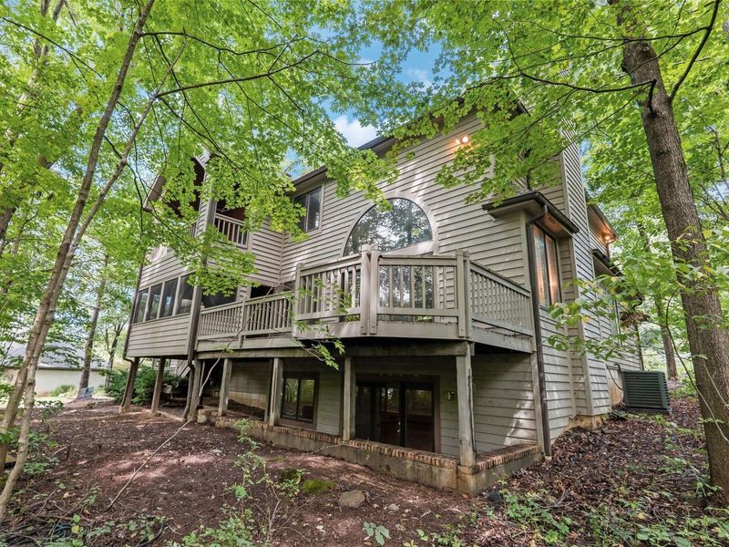 5050 Forest Trail, Columbus, OH 43230 Photo 1