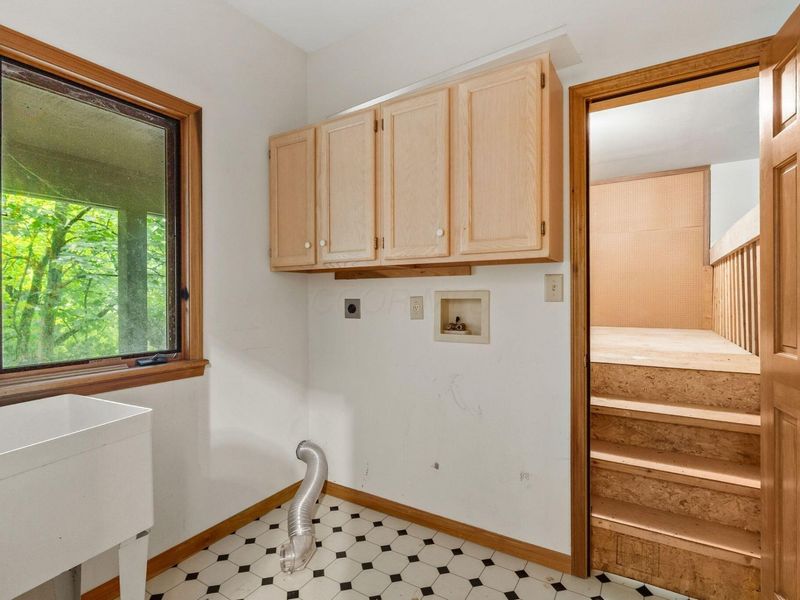 5050 Forest Trail, Columbus, OH 43230 Photo 21