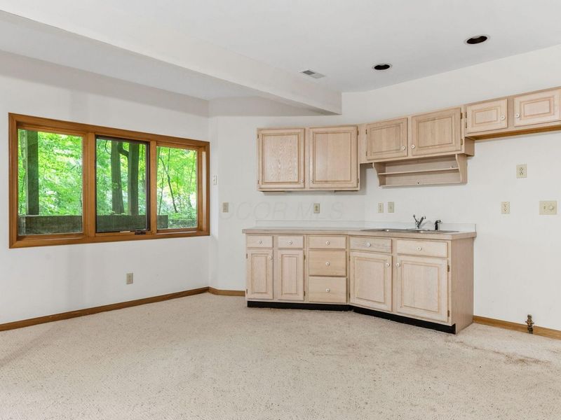 5050 Forest Trail, Columbus, OH 43230 Photo 38