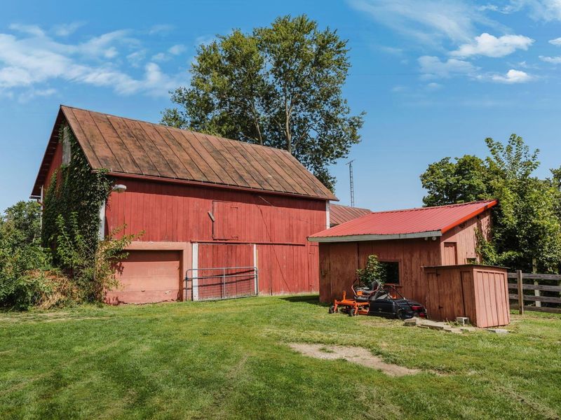 13609 Sycamore Road, Mount Vernon, OH 43050 Photo 3