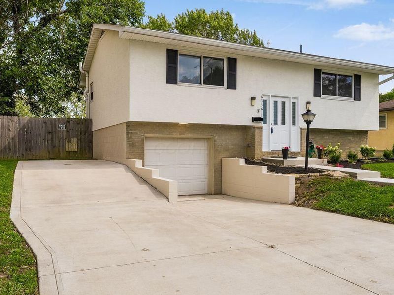 6336 Karl Road, Columbus, OH 43229 Photo 1