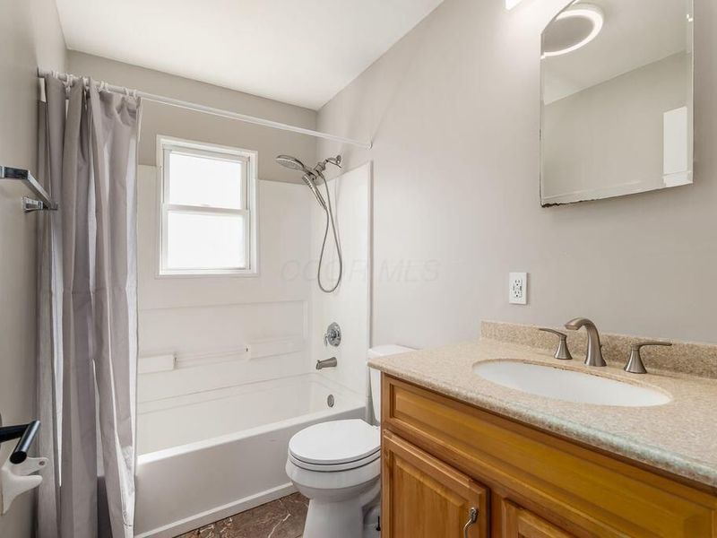 6336 Karl Road, Columbus, OH 43229 Photo 22