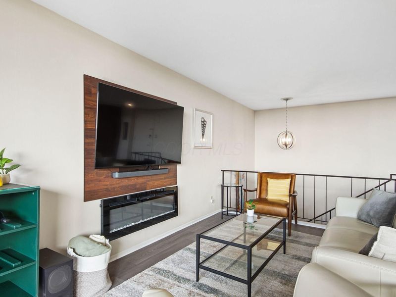 1000 Urlin Avenue, Unit 518, Grandview Heights, OH 43212 Photo 4