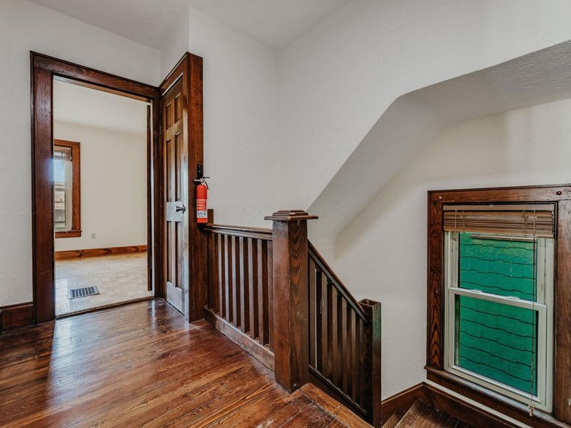 430 Clinton Street, Columbus, OH 43202 Photo 27