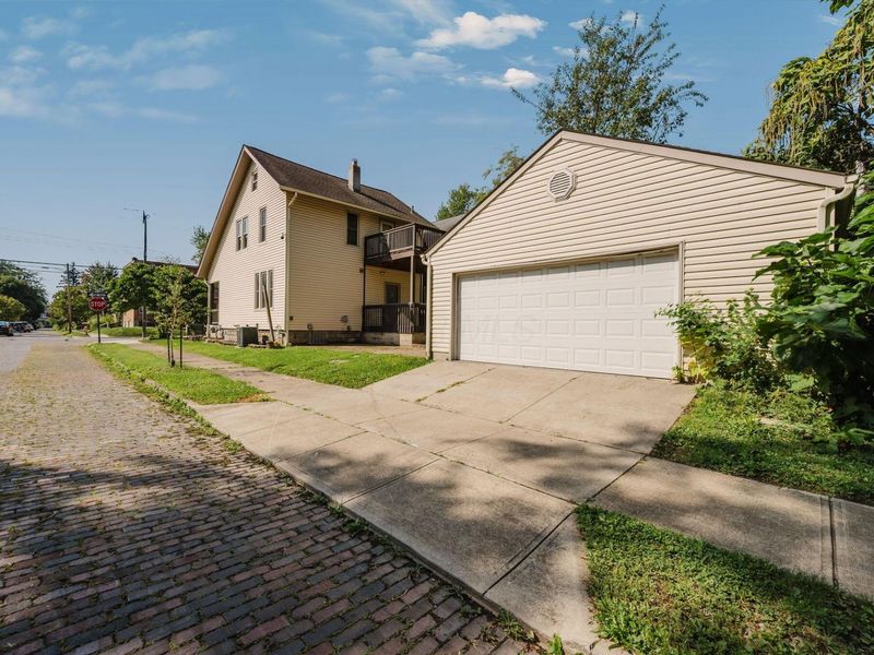 430 Clinton Street, Columbus, OH 43202 Photo 46