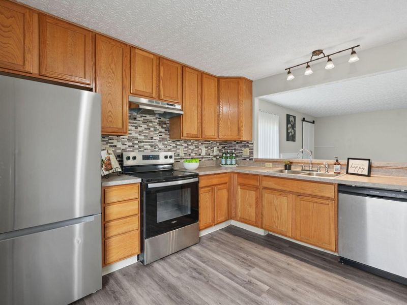 6216 Kensington Glen Drive, Canal Winchester, OH 43110 Photo 11