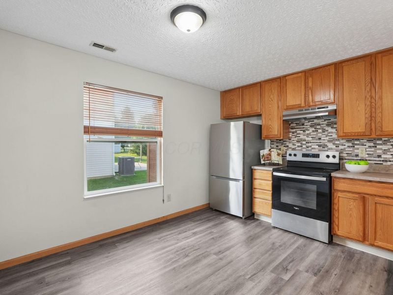 6216 Kensington Glen Drive, Canal Winchester, OH 43110 Photo 16