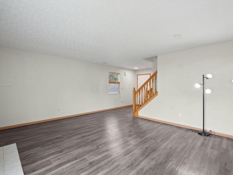 6216 Kensington Glen Drive, Canal Winchester, OH 43110 Photo 8
